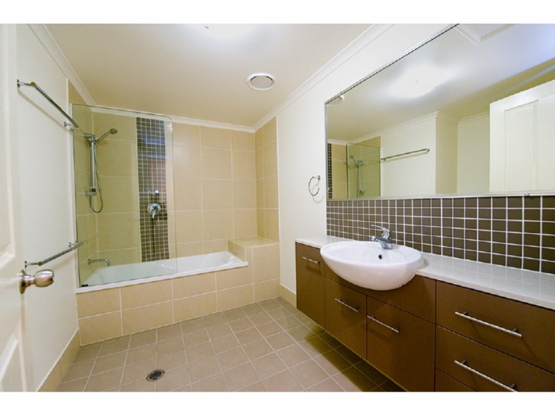 401/6 Victoria Parade, Rockhampton City QLD 4700